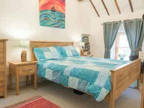 2 soverom, reiseseng for barn, wi-fi (inkludert) og sengetøy