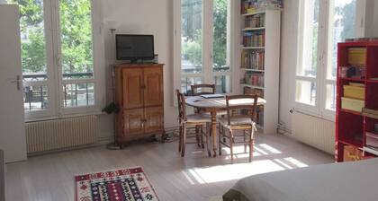 Excellent location near Notre Dame cathedral and Seine river, amazing view