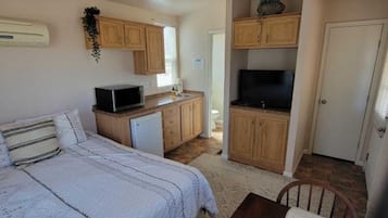1 bedroom, free WiFi