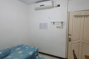 Habitación doble estándar | Wifi gratis y ropa de cama 