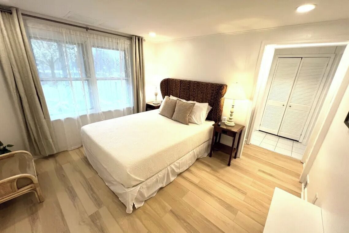 1 bedroom, iron/ironing board, free WiFi, bed sheets