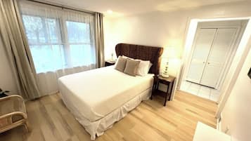 1 slaapkamer, een strijkplank/strijkijzer, gratis wifi, beddengoed