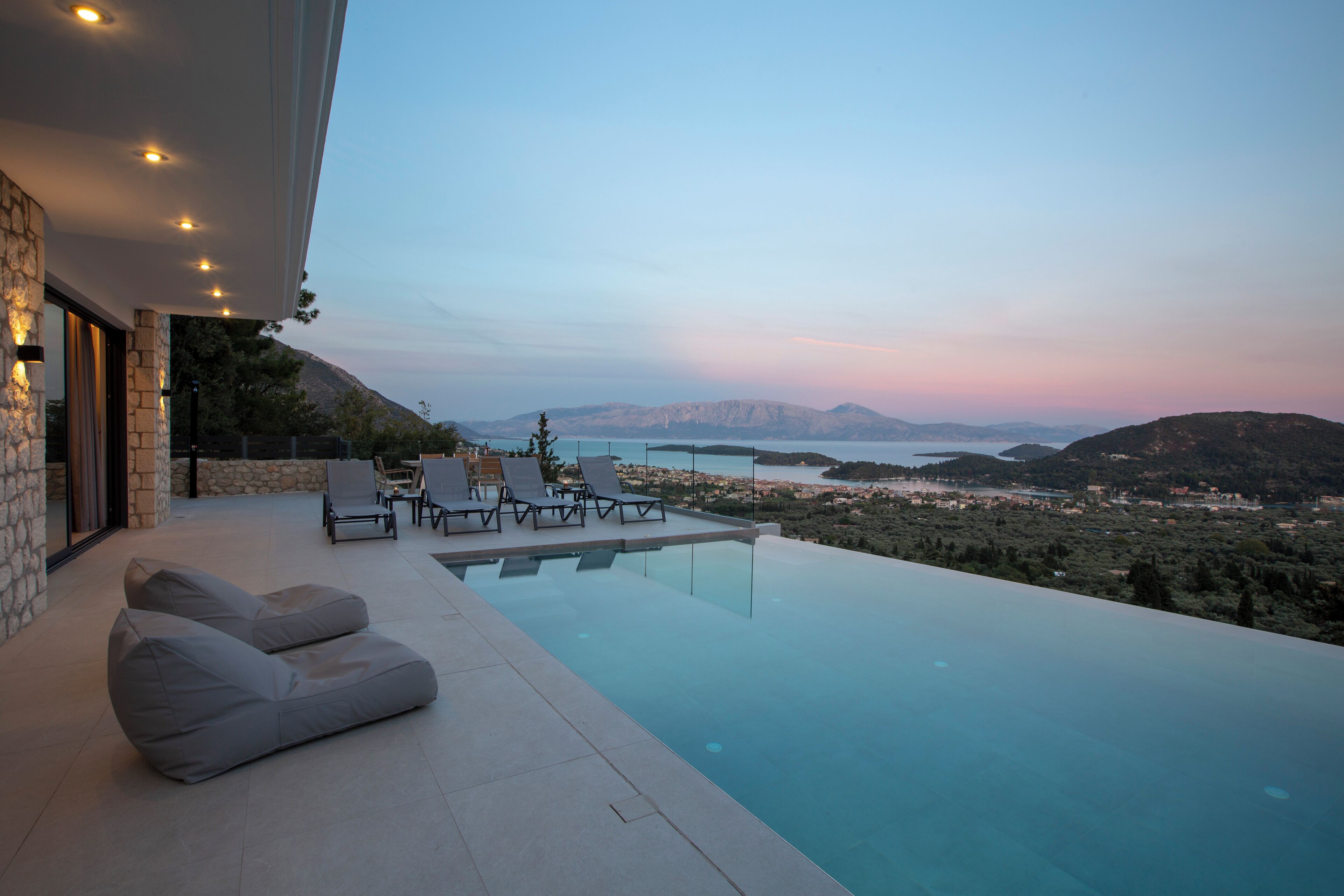 Villa Chara | Private pool