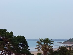 Beach nearby - Petite Maison Bretonne à 1 km de la Plage des Rosaires (Plérin)