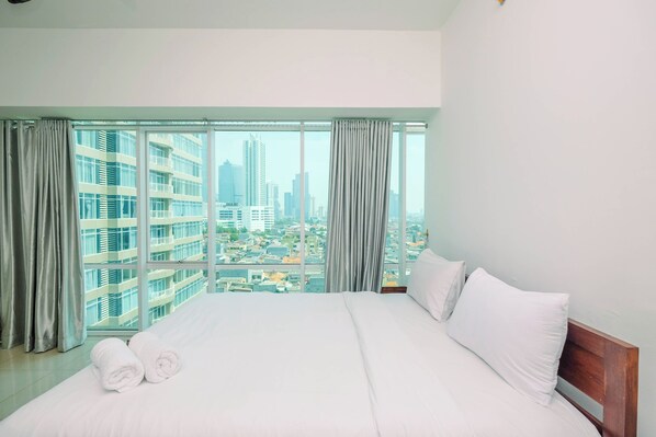 Apartment | 1 bedroom, desk, free WiFi - Homey And Warm 1Br Apartment At Ambassade Kuningan (Jakarta)