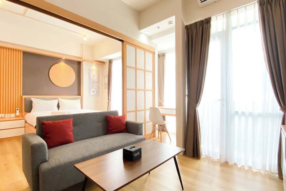 Best Homey 1Br At 52Th Floor Vasanta Innopark Apartment