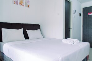 Studio - Nice And Comfort Studio At Serpong Garden Apartment (Cisauk)