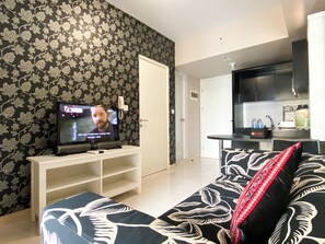 Living area - Warm Living And Homey 2Br At Springlake Summarecon Bekasi Apartment (Bekasi)