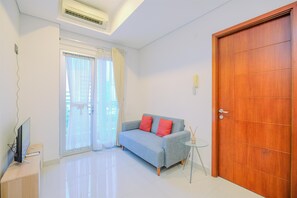 Living area - Good Choice And Elegant 2Br Apartment Capitol Park Residence (Jakarta)