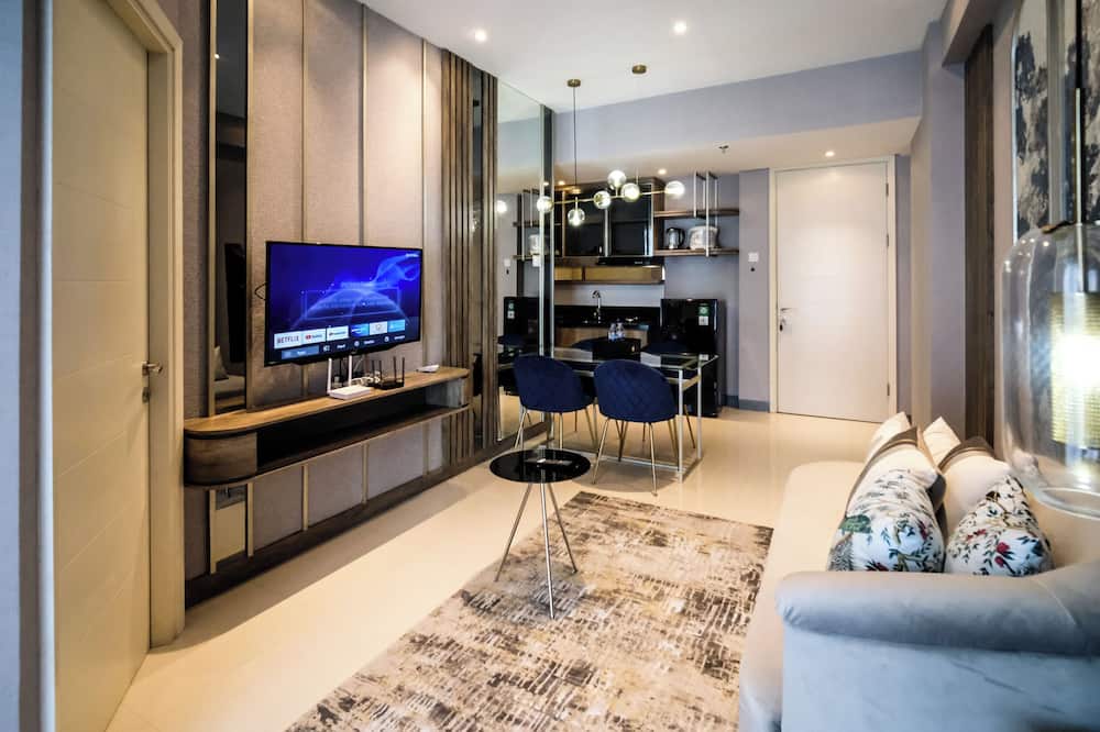 Simple And Homey 2Br At Benson Supermall Mansion Apartment