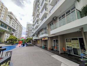Exterior - Cozy Industrial Designed 2Br At Gateway Pasteur Apartment (Cimahi)