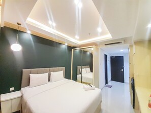 Studio | Free WiFi - Great Deal And Cozy Studio Patraland Amarta Apartment (Ngaglik)