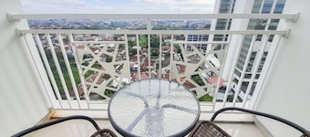 Tranquil And Modern Studio At Mataram City Apartment