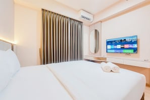Apartment | 3 bedrooms, free WiFi - Spacious And Homey 3Br At Sky House Bsd Apartment (Pagedangan)