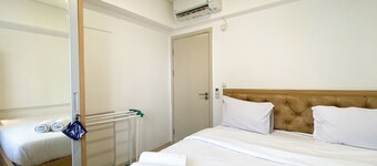 Comfortable 2Br At 25Th Floor Meikarta Apartment