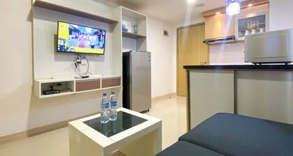 Comfortable 2Br At 25Th Floor Meikarta Apartment