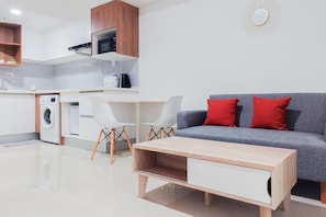 Living area - Cozy And Comfort Living 1Br Tamansari Bintaro Mansion Apartment (South Tangerang)