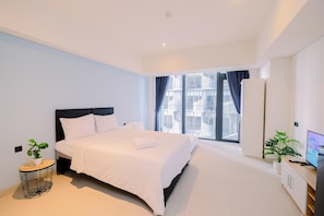Studio | Free WiFi - Cozy Stay Studio Apartment For 4 Fax Carstensz Residence (Gading Serpong)
