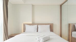 Studio - Well Furnished Studio Room Daan Mogot City Apartment (Jakarta)