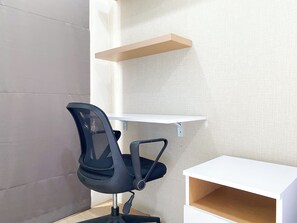 Interior - Best Homey And Nice Studio At Vasanta Innopark Apartment (Cikarang)
