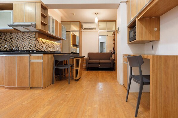 Apartment | Private kitchen | Fridge, microwave, stovetop, rice cooker