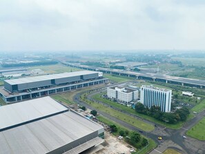 Exterior - Homey And Spacious Studio Vasanta Innopark Apartment (Cikarang)