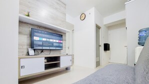 Interior - Homey And Comfort Living 2Br Urbantown Serpong Apartment (South Tangerang)