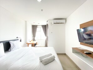 Studio - Minimalist Studio At Enviro Apartment (Cikarang)