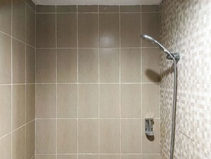 Studio | Bathroom - Restful And Comfy Studio Enviro Apartment (Cikarang)