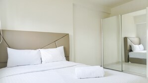 Apartment | 1 bedroom, free WiFi - Brand New And Simply 1Br At The Wave Kuningan Apartment (Jakarta)