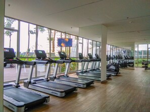 Fitness facility - Cozy And Modern Look 1Br Gold Coast Apartment (Jakarta)