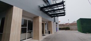 Exterior - Homey 2Br Apartment At Suncity Residence (Sidoarjo)