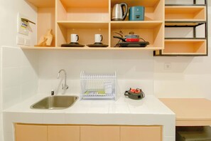 Studio | Cuisine privée | Mini réfrigérateur, plaque de cuisson