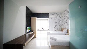 Studio | Free WiFi - Cozy Studio The Square Apartment (Surabaya)