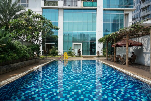 Udendørs pool