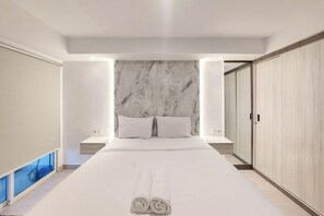 Studio | Free WiFi - Simply Look Studio Apartment At Mansyur Residence (Medan)