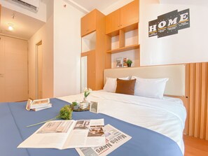 Free WiFi - Great Deal And Comfy Studio Tokyo Riverside Pik 2 Apartment (Teluknaga)