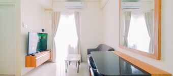 温かく居心地の良いリビング2Brボゴリエンゼアパートメント