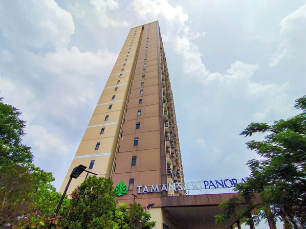 Exterior - Modern 2Br Apartment At Tamansari Panoramic (Bandung)