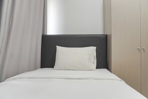 2 bedrooms, free WiFi - Comfort Stay 2Br Apartment M-Town Residence (Gading Serpong)