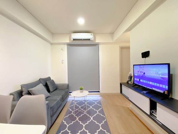 Apartment | Living area