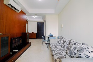 Apartment | Living area - Modern Look And Comfy 3Br Apartment Bellagio Residence (Jakarta)