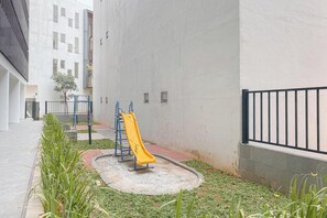 Children’s play area – outdoor - Spacious And Homey Studio At Cleon Park Apartment (Jakarta)
