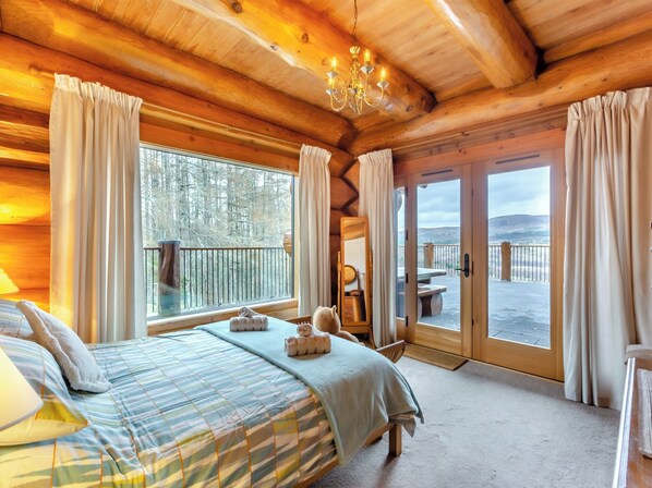 5 Schlafzimmer, kostenloses WLAN, Bettwäsche