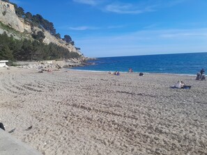 Beach - 1 Bedroom Apartment in Cassis (Cassis)