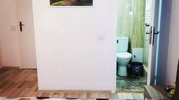 1 dormitorio, wifi, ropa de cama