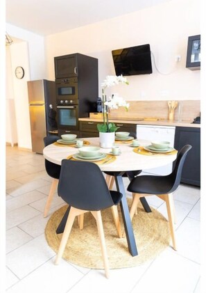 Dining - la Maison du Bonheur (Saint-Omer)