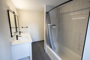 Ympäristöystävälliset hygieniatuotteet, hiustenkuivaaja, pyyhkeet