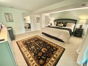 3 soverom, strykejern/-brett, reiseseng for barn og wi-fi (inkludert)