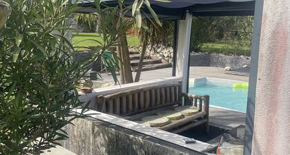 Villa 290m2, Piano, Piscine et Spa, Parc Arboré Entre Bordeaux et St Emilion